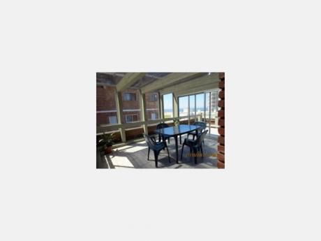 Apartamentos En Playa Brava: Dga775a