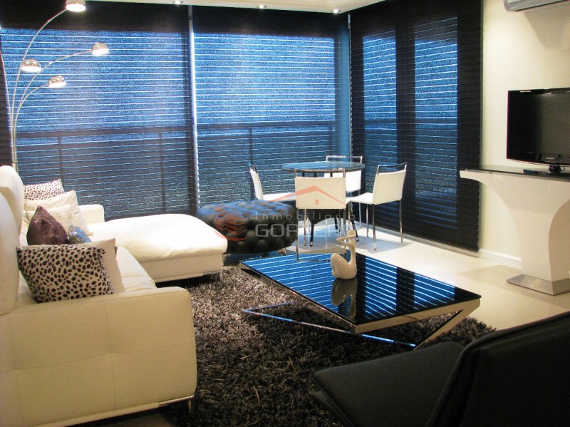 Apartamento en venta y alquiler  en Punta del Este, frente a playa Brava · Foto 5