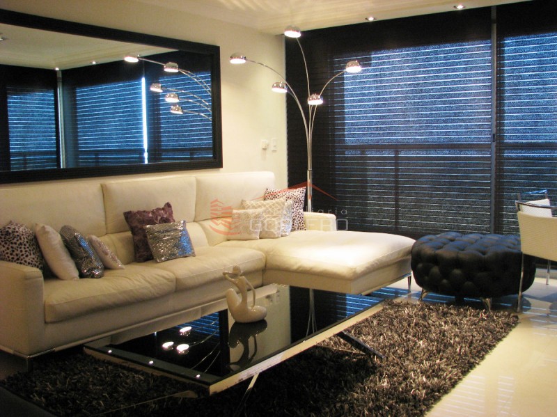 Apartamento en venta y alquiler  en Punta del Este, frente a playa Brava · Foto 4