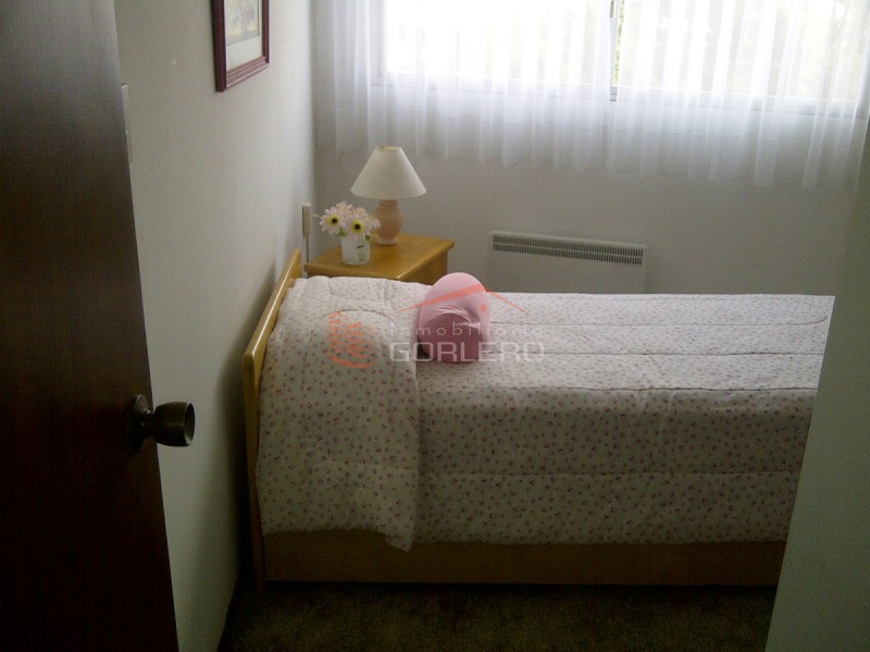 Venta y alquiler de apartamento en zona de playa Mansa *3 dormitorios · Foto 6