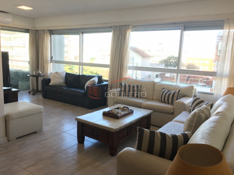Apartamento venta y alquiler en Península - Punta del Este *2 dormitorios · Foto 7