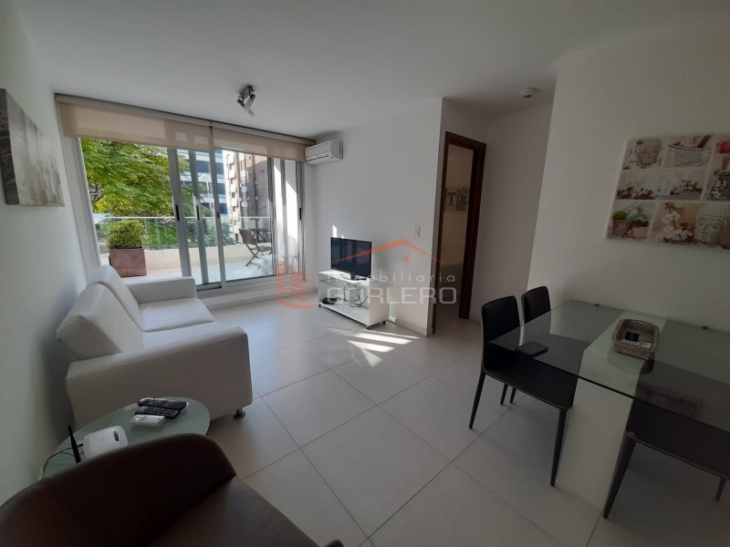 Apartamento en Venta y Alquiler en Punta del Este, Península · Foto 1