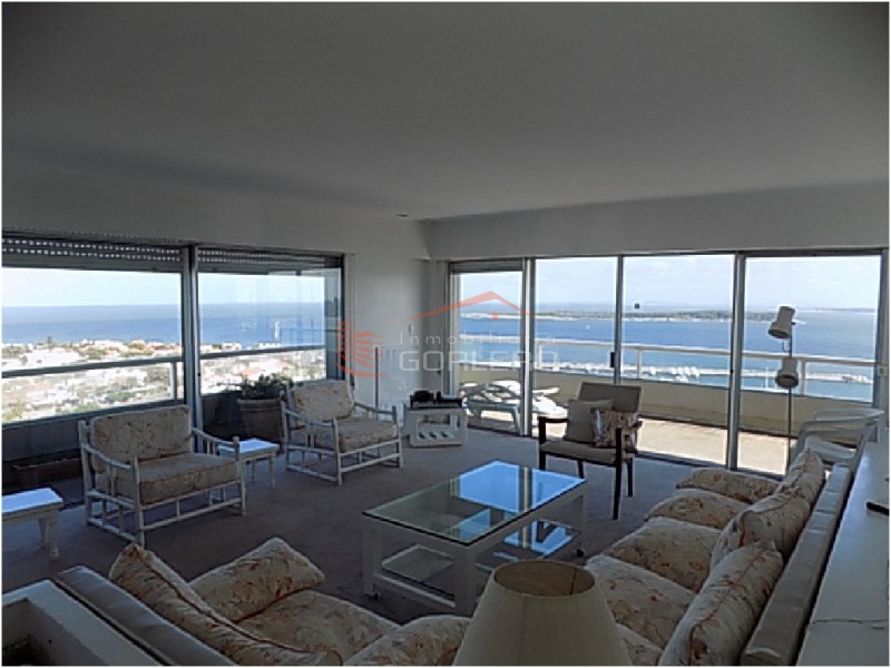 Apartamento en venta y alquiler en Punta del Este, Península 2 dormitorios · Foto 1