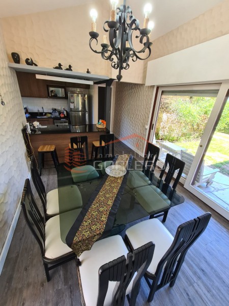 Casa en venta y alquiler en Mansa, muy bien ubicada, 4 dormitorios. · Foto 7