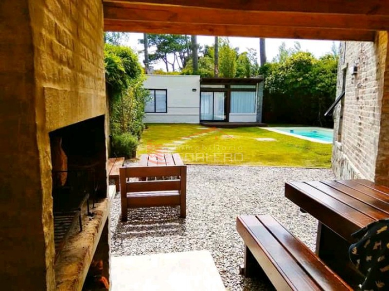Casa en Venta y Alquiler Anual en Punta del Este, Montoya, La Barra