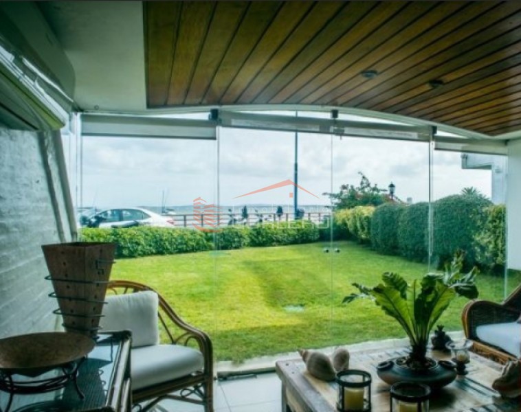 Apartamento en venta y alquiler de verano y anual, Punta del Este, zona Puerto 3 dormitorios · Foto 1