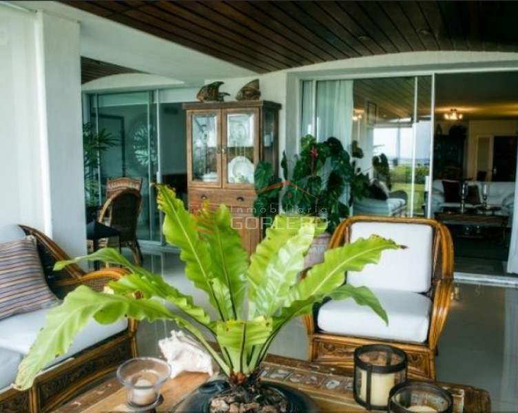 Apartamento en venta y alquiler de verano y anual, Punta del Este, zona Puerto 3 dormitorios · Foto 4
