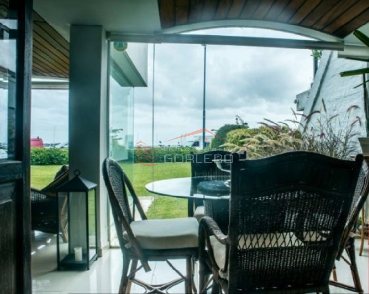 Apartamento en venta y alquiler de verano y anual, Punta del Este, zona Puerto 3 dormitorios · Foto 3