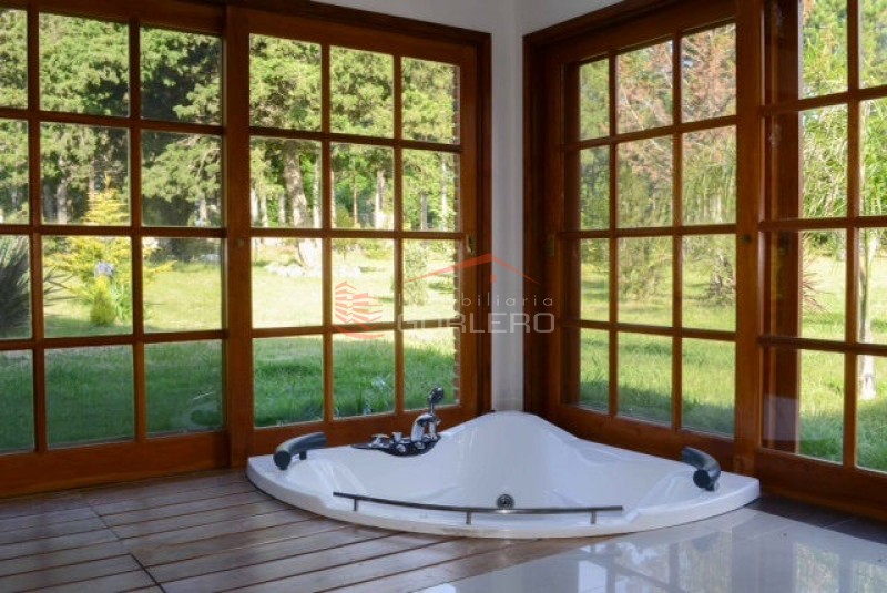 Casa 6 dormitorios, piscina, venta o alquiler en Beverly Hills - Punta del Este · Foto 8