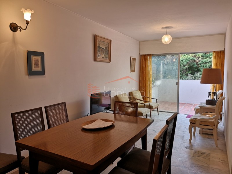 Alquiler Anual de Apartamento en Punta del Este, Península