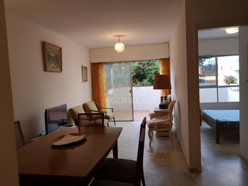 Alquiler Anual de Apartamento en Punta del Este, Península · Foto 4