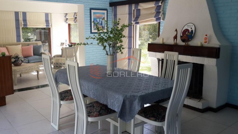 Casa de 3 dormitorios con barbacoa en alquiler anual y venta en Jardines de Córdoba · Foto 3