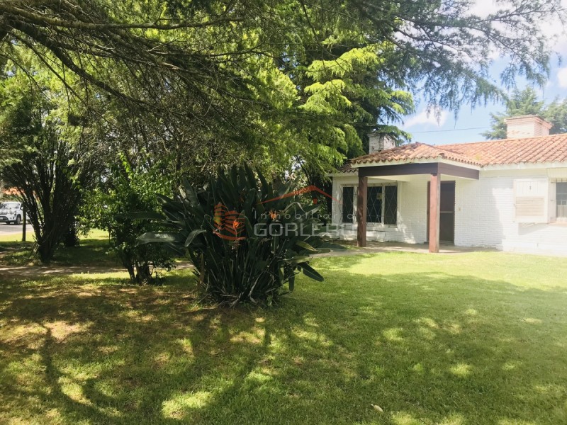 Photo 5 of 15