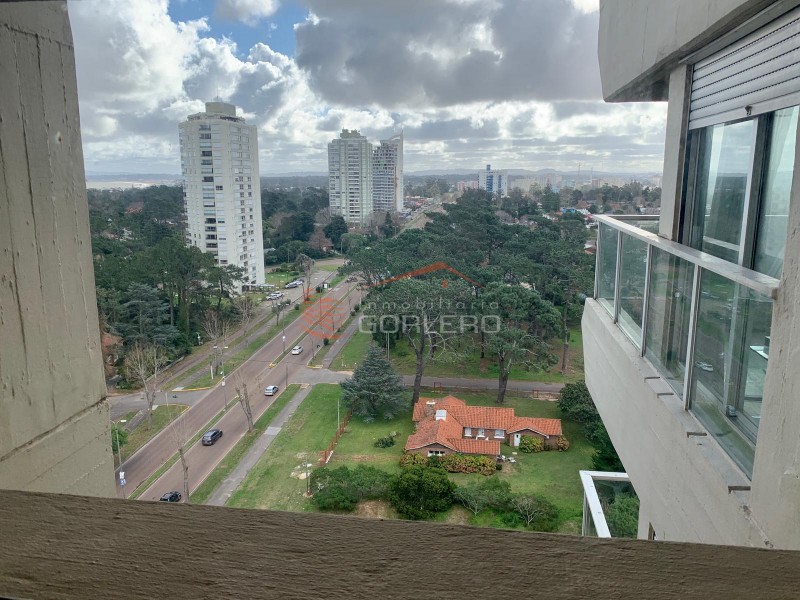 Venta y Alquiler de Apartamento en Punta del Este, con Espectacular vista!!! · Foto 4