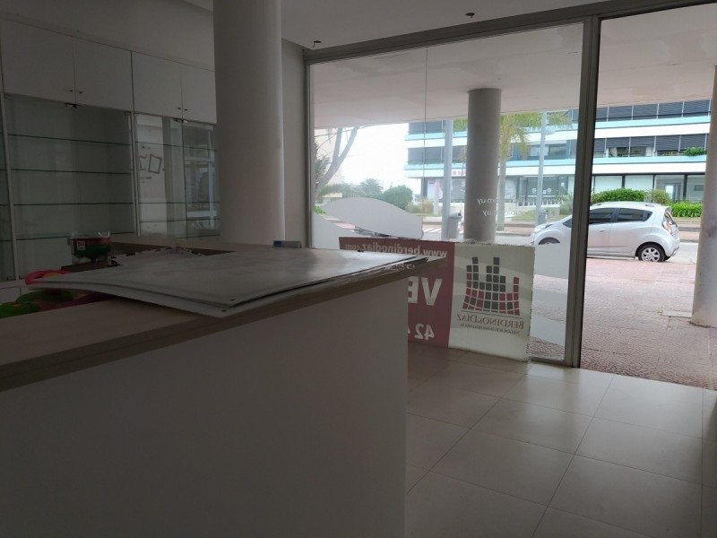 Venta y alquiler de local en Gorlero, Punta del Este · Foto 5