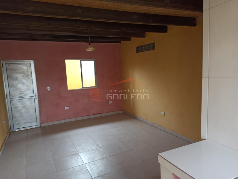 Alquiler de Apto en MALDONADO, zona La Candelaria, Opción de  Venta de terreno con mejoras con 4 aptos y casa · Foto 5
