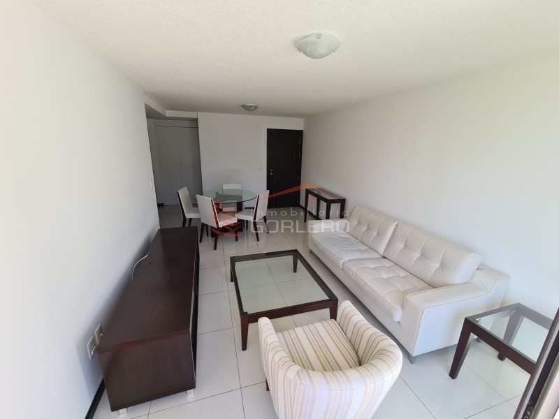 Apartamento en Venta y Alquiler en Punta del Este, de 2 dormitorios en Roosevelt · Foto 5