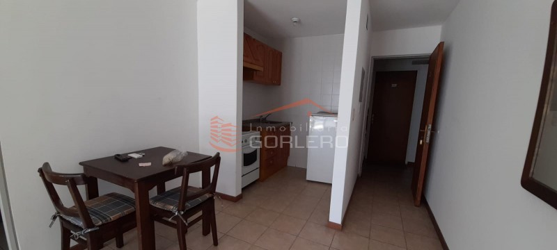 Apartamento en venta y alquiler anual de 1 dormitorio con cochera en Peninsula - Punta del Este · Foto 6
