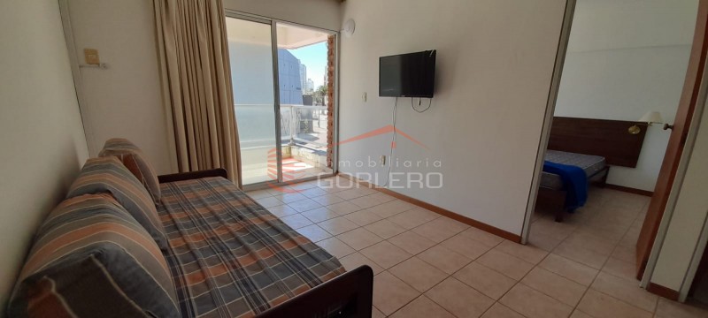 Apartamento en venta y alquiler anual de 1 dormitorio con cochera en Peninsula - Punta del Este · Foto 4