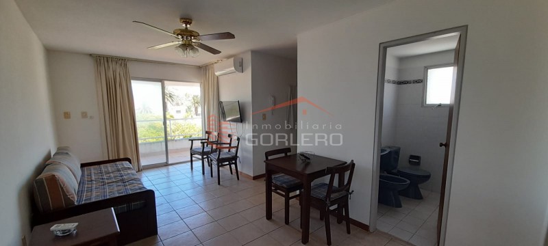 Apartamento en alquiler anual y venta en Peninsula - Punta del Este con cochera · Foto 6