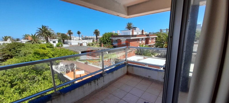 Apartamento en alquiler anual y venta en Peninsula - Punta del Este con cochera · Foto 4
