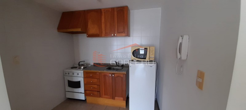 Apartamento en alquiler anual de 1 dormitorio y medio con cochera en Peninsula - Punta del Este · Foto 6