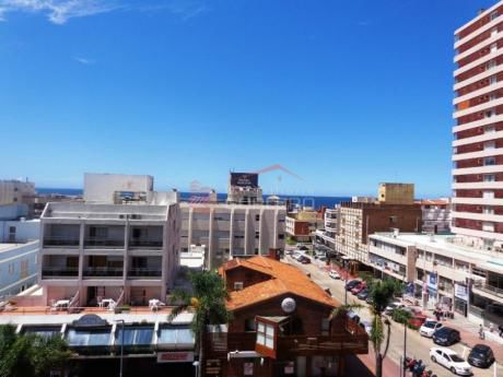 Apartamentos En Península: Gor12727a