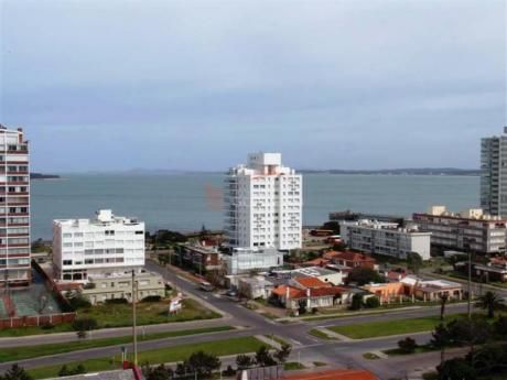 Apartamentos En Playa Brava: Gor13714a