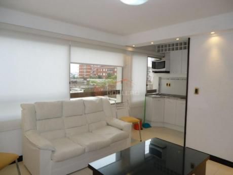 Apartamentos En Península: Gor14279a