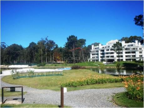 Apartamentos En Solanas: Gor15879a