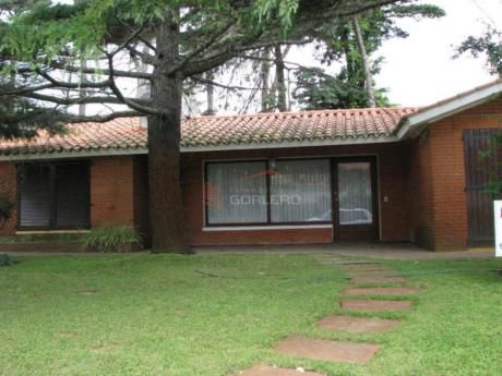 Casas En Playa Mansa: Gor17231c
