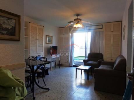 Apartamentos En Península: Gor22053a