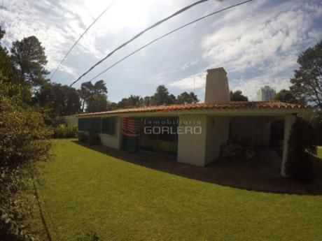 Casas En Playa Mansa: Gor25281c