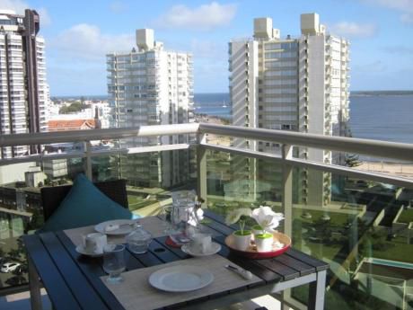Apartamentos En Playa Brava