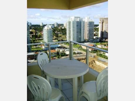 Apartamentos En Playa Mansa