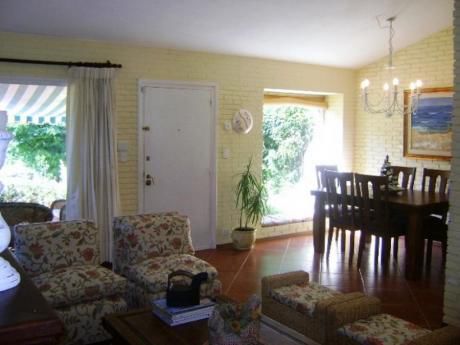 Casas En Playa Mansa