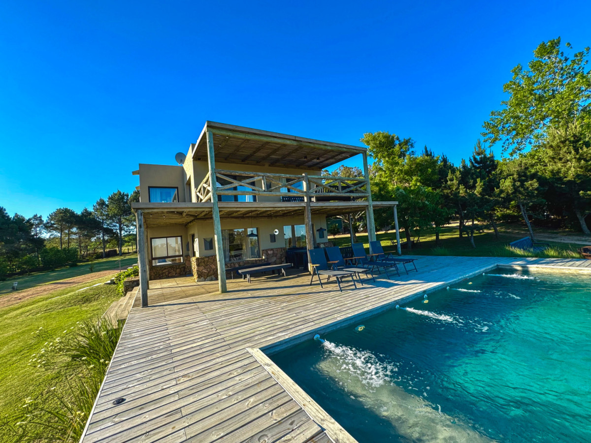 Casa en venta en Manantiales