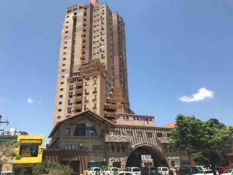 Oficina En Condominio La Casona
