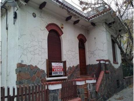 Casa En Agraciada Y Suárez