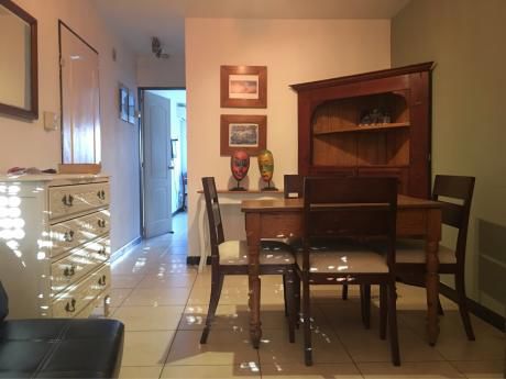 Apartamento Moderno, Céntrico Con Garaje