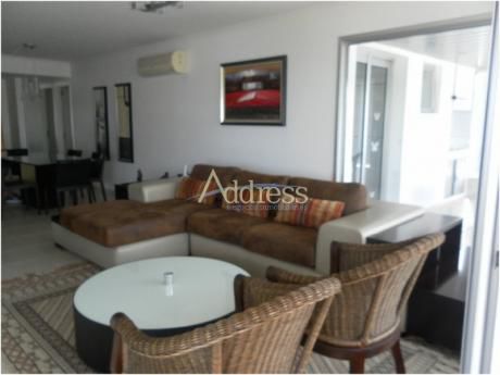 Apartamentos En Playa Mansa
