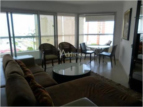Apartamentos En Playa Mansa: Add1670a