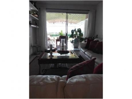 Apartamentos En Península: Zda2016a
