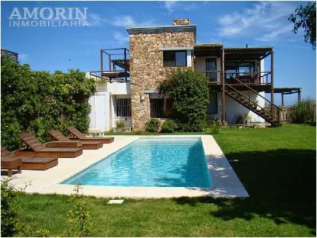 Casas En Punta Del Este: Amo228c