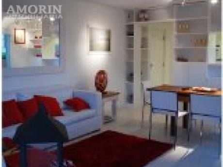 Apartamentos En Península: Amo6a