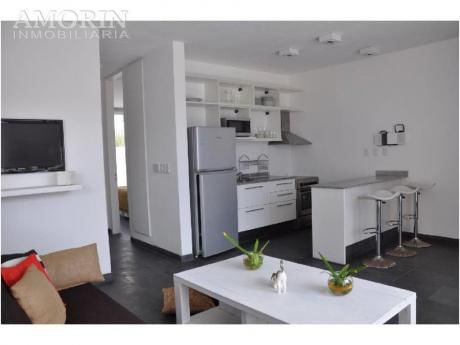 Apartamentos En Manantiales: Amo90a