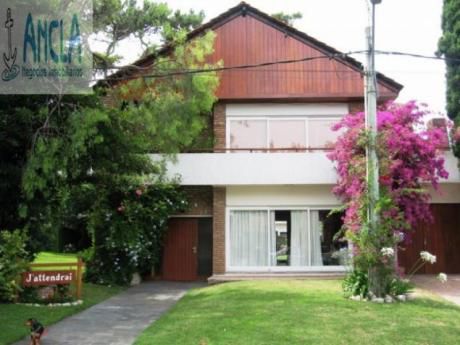Casas En Playa Mansa