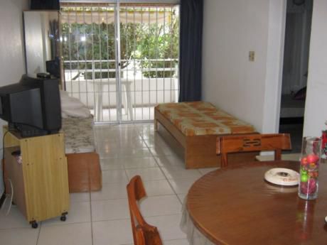 Apartamento En Punta Del Este, Aidy Grill