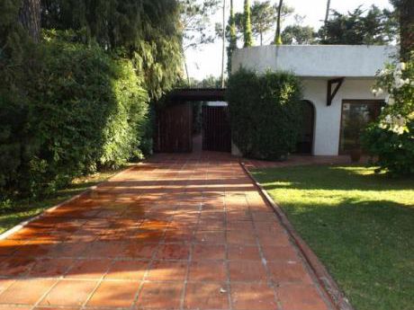 Casa En Punta Del Este, Mansa