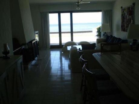 Apartamentos En Península: Anc274a